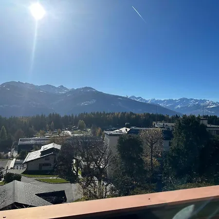 Spacious Luxury Alpine Duplex In Montana アパート クラン
