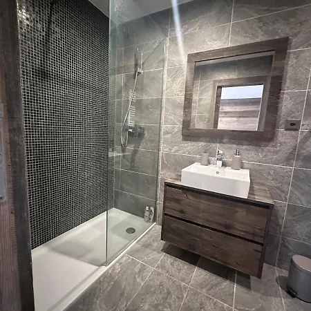 アパート Spacious Luxury Alpine Duplex In Montana